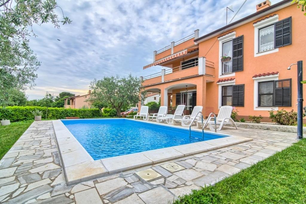 Apartment Bartholomaeus Пула Экстерьер фото