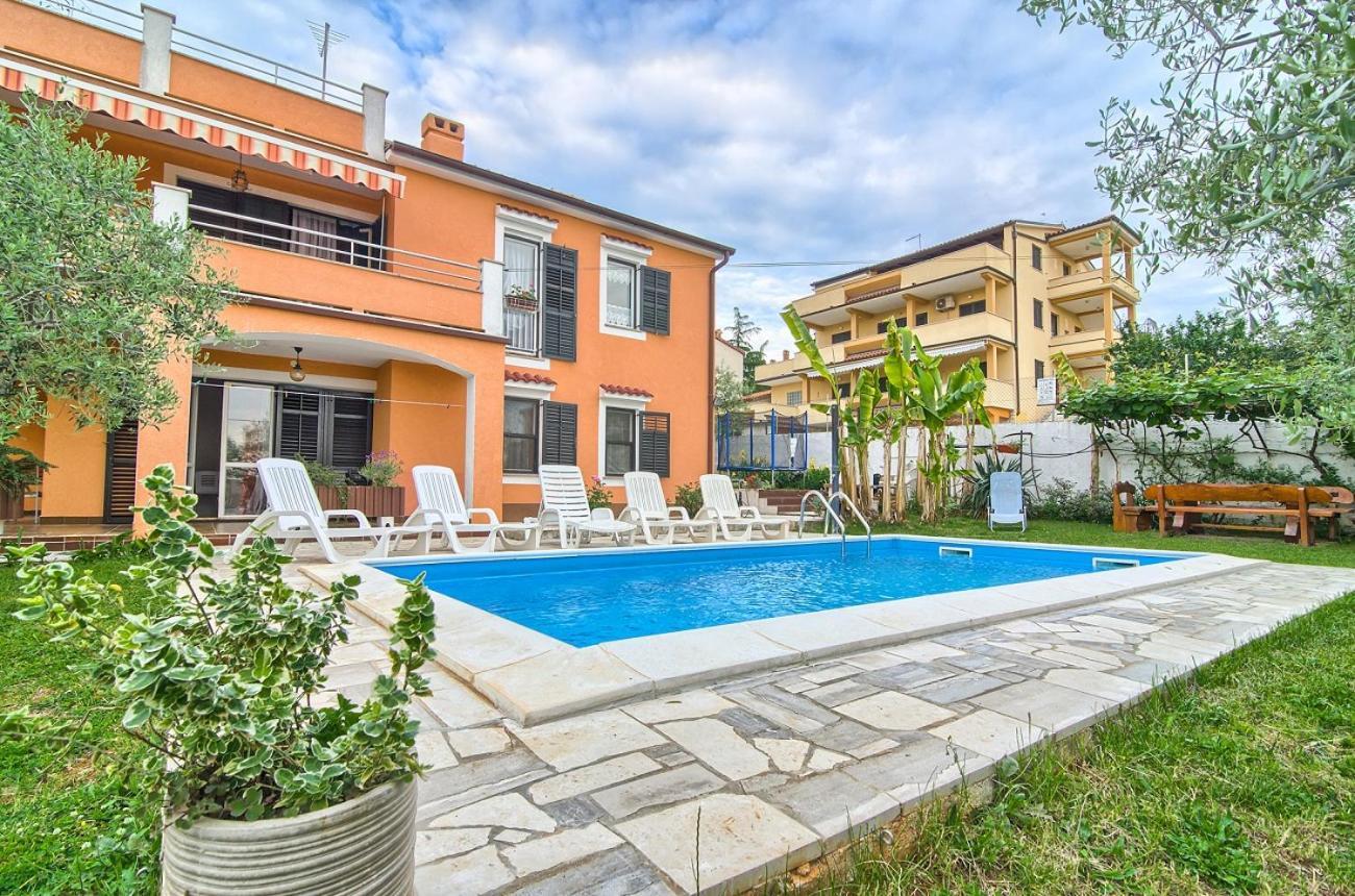 Apartment Bartholomaeus Пула Экстерьер фото